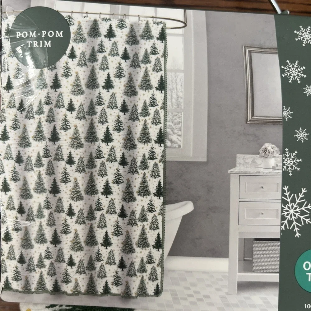 New Envogue Christmas Tree Oeko Tex Shower Curtain 72
